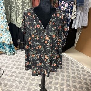 Torrid Black Floral Women's Blouse